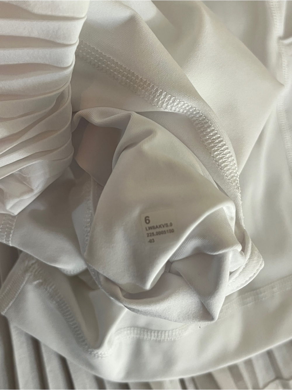 Lululemon White Pleated Tennis Skirt size 6 - Picture 7 of 7